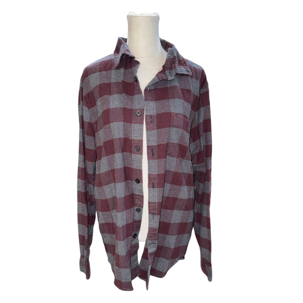 Express Mens Flannel Shirt M Burgundy Gray Plaid Button Down 02176402